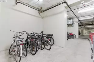 841 S Gaines St, Portland, OR 97239 - Photo 36