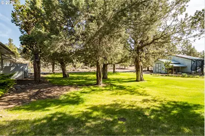 64507 McGrath Rd, Bend, OR 97701 - Photo 44