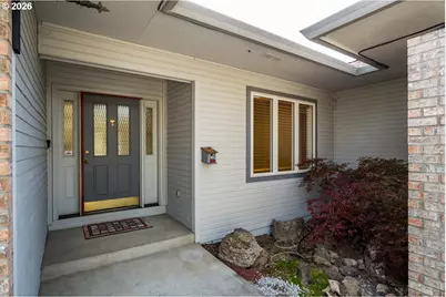 64507 McGrath Rd, Bend, OR 97701 - Photo 2