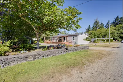 977 S Harbor St, Rockaway Beach, OR 97136 - Photo 26