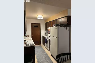 950 Evergreen Rd #227, Woodburn, OR 97071 - Photo 6