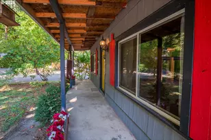 12407 Hwy 36, Swisshome, OR 97480 - Photo 16