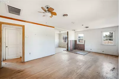 38542 Dexter Rd, Dexter, OR 97431 - Photo 4