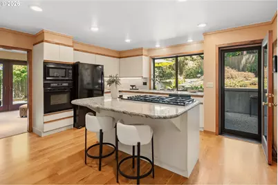 4273 Sundew Ct, Lake Oswego, OR 97035 - Photo 16