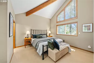 4273 Sundew Ct, Lake Oswego, OR 97035 - Photo 22