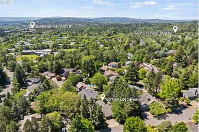 4273 Sundew Ct, Lake Oswego, OR 97035 - Photo 36