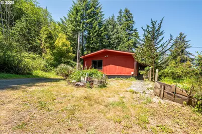 93126 Snedden Ln, Coos Bay, OR 97420 - Photo 34