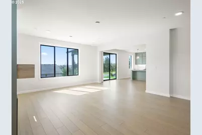 404 W 20th Way, La Center, WA 98629 - Photo 4