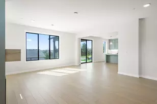 404 W 20th Wy, La Center, WA 98629 - Photo 4