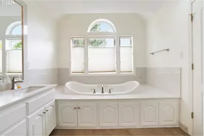 680 NW 167th Ave, Beaverton, OR 97006 - Photo 34