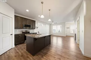 7032 S 11th St, Ridgefield, WA 98642 - Photo 8