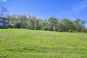 1878 Trails End Ln, Sutherlin, OR 97479 - Photo 32