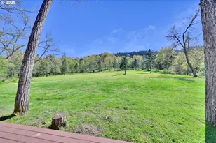 1878 Trails End Ln, Sutherlin, OR 97479 - Photo 36