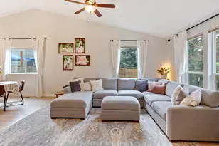 1722 Elk River St NW, Salem, OR 97304 - Photo 4