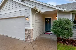 1722 Elk River St NW, Salem, OR 97304 - Photo 2