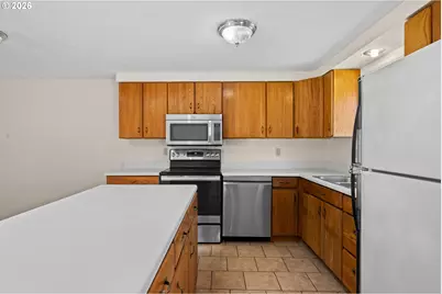 2625 Elysium Ave, Eugene, OR 97401 - Photo 16