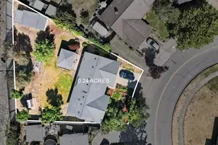 2625 Elysium Ave, Eugene, OR 97401 - Photo 4
