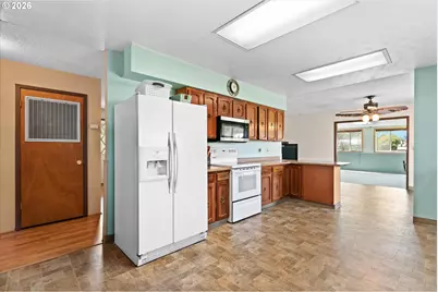 505 W Greenwood St, Enterprise, OR 97828 - Photo 8
