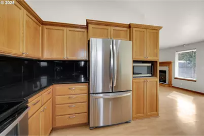 589 Mary Neal Ln, Creswell, OR 97426 - Photo 18