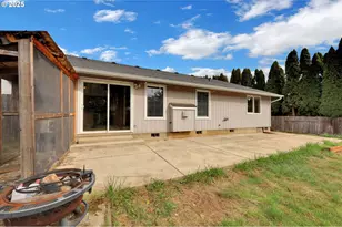 589 Mary Neal Ln, Creswell, OR 97426 - Photo 36