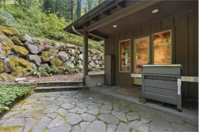 17410 Upper Cherry Ln, Lake Oswego, OR 97034 - Photo 32