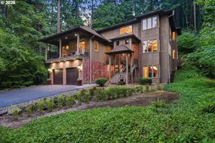 17410 Upper Cherry Ln, Lake Oswego, OR 97034 - Photo 2
