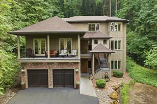 17410 Upper Cherry Ln, Lake Oswego, OR 97034 - Photo 4