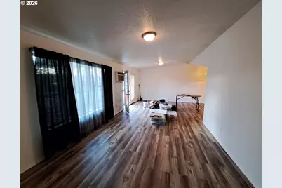 132 E Main St, Sheridan, OR 97378 - Photo 12