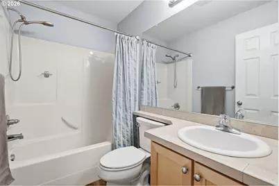 10801 SW Canterbury Ln #102, Portland, OR 97224 - Photo 20