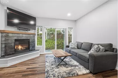 10801 SW Canterbury Ln #102, Portland, OR 97224 - Photo 4