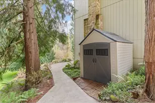 3993 Mapleton Dr, West Linn, OR 97068 - Photo 36