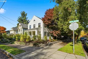 2451 SE Salmon St, Portland, OR 97214 - Photo 1