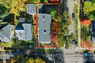 2451 SE Salmon St, Portland, OR 97214 - Photo 2