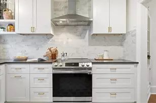 2451 SE Salmon St, Portland, OR 97214 - Photo 12