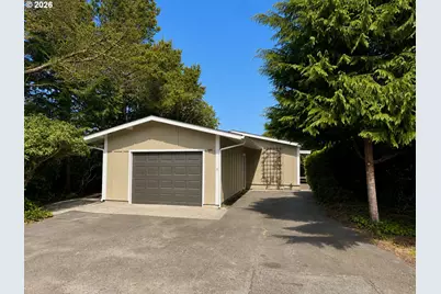 1600 Rhododendron Dr #245, Florence, OR 97439 - Photo 2