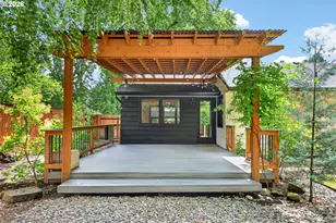 7021 SW Stephen Ln, Portland, OR 97225 - Photo 22