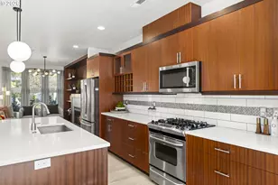 1220 SE Lambert St, Portland, OR 97202 - Photo 10