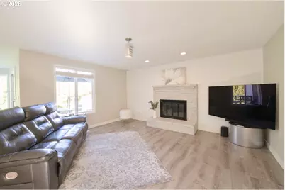 16782 SW Hargis Rd, Beaverton, OR 97007 - Photo 16