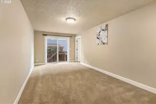 3796 Illahe Hill Rd S, Salem, OR 97302 - Photo 12