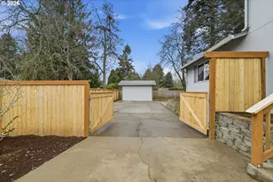 835 Bobolink Ave, Eugene, OR 97404 - Photo 26