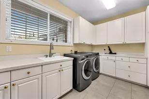 11494 NW Blackhawk Dr, Portland, OR 97229 - Photo 36