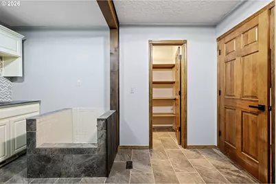 3955 Sunset Hills Dr, Turner, OR 97392 - Photo 32