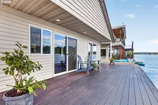 531 N Bridgeton Rd, Portland, OR 97217 - Photo 2