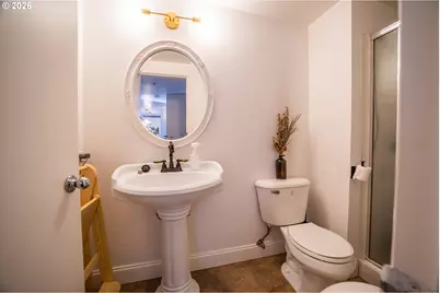 6605 W Burnside St #153, Portland, OR 97210 - Photo 20