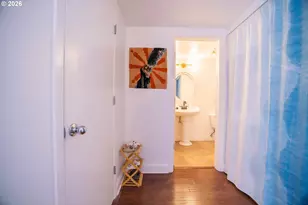 6605 W Burnside St, Portland, OR 97210 - Photo 18