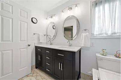 2407 NW 45th Ave, Camas, WA 98607 - Photo 32