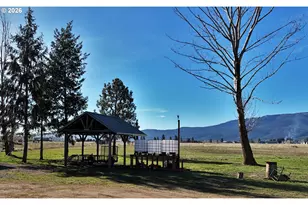 15828 Hunt Mountain Ln, Baker City, OR 97814 - Photo 6