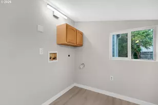 425 S Lincoln St, Seaside, OR 97138 - Photo 28