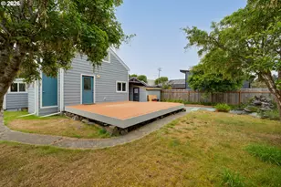 425 S Lincoln St, Seaside, OR 97138 - Photo 6