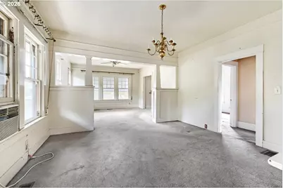 5218 NE 18th Ave, Portland, OR 97211 - Photo 8